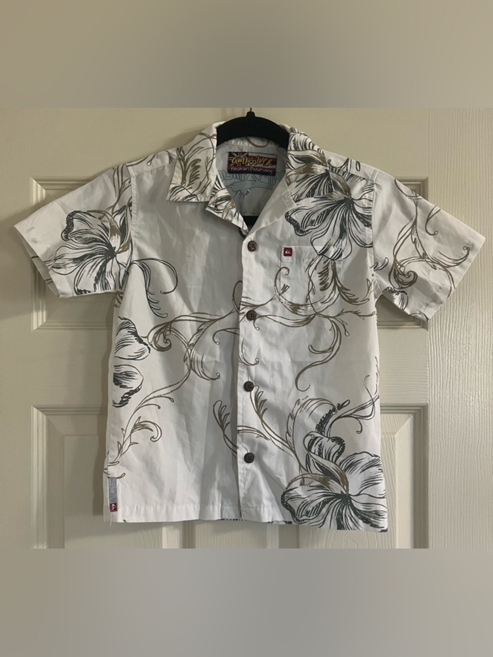 Quiksilver White Short Sleeve Floral Button-Down Shirt